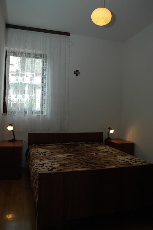 Apartments Jurina 2 Krk Town Δωμάτιο φωτογραφία